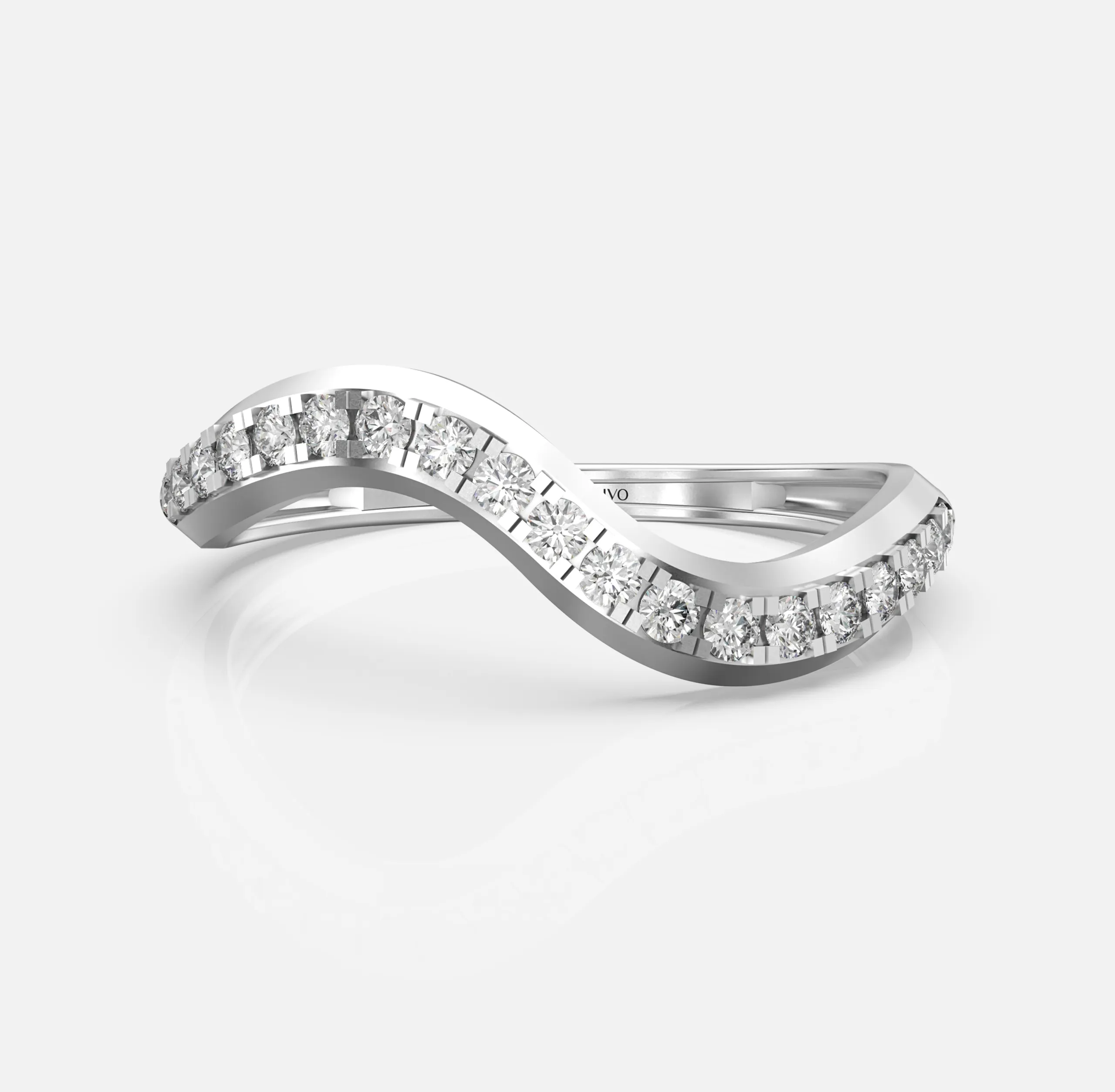 Eterna Wave Diamond Ring