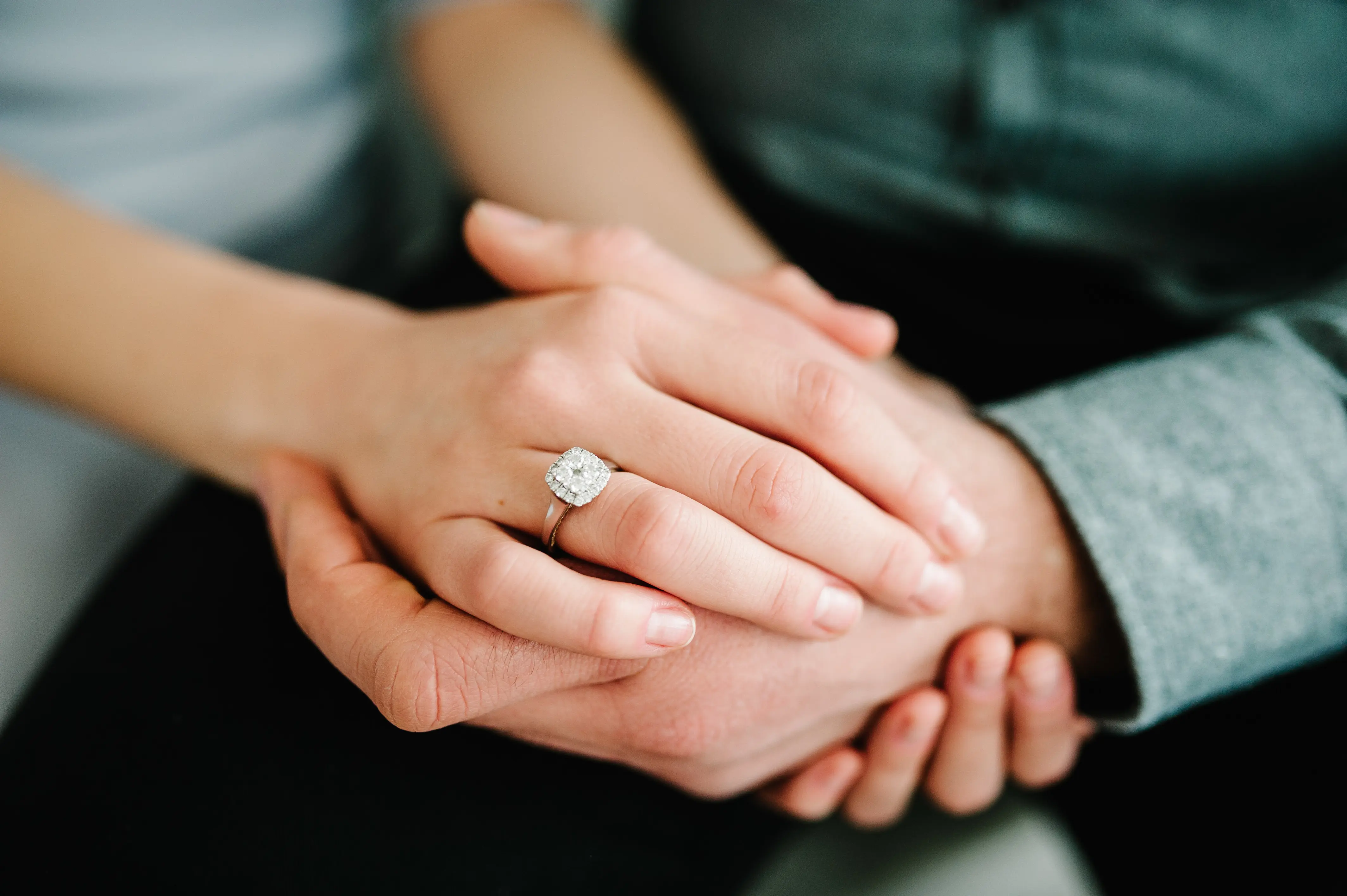 How to Choose the Perfect Engagement Ring for Your Beloved One