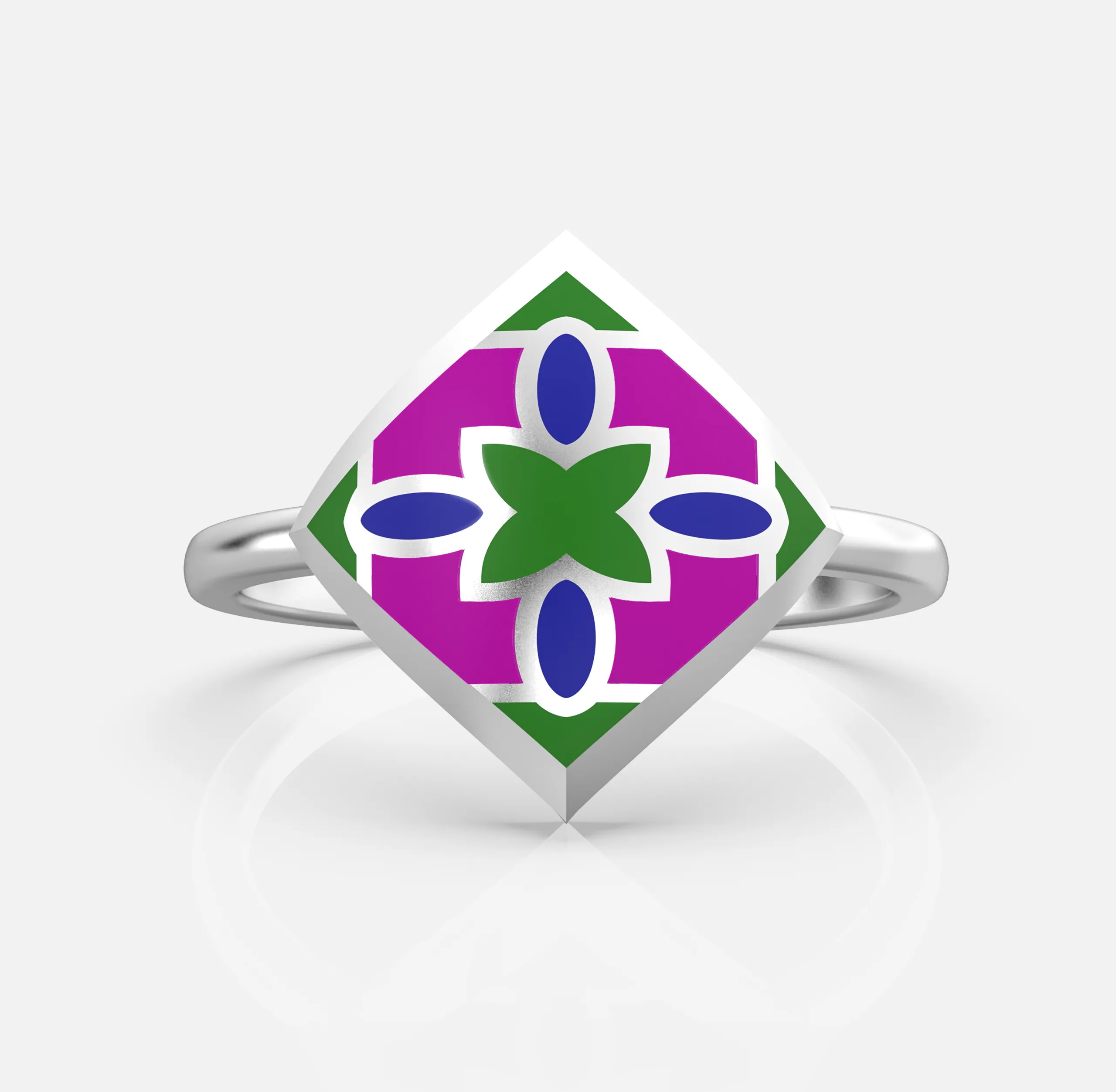 Quadra Crest Ring