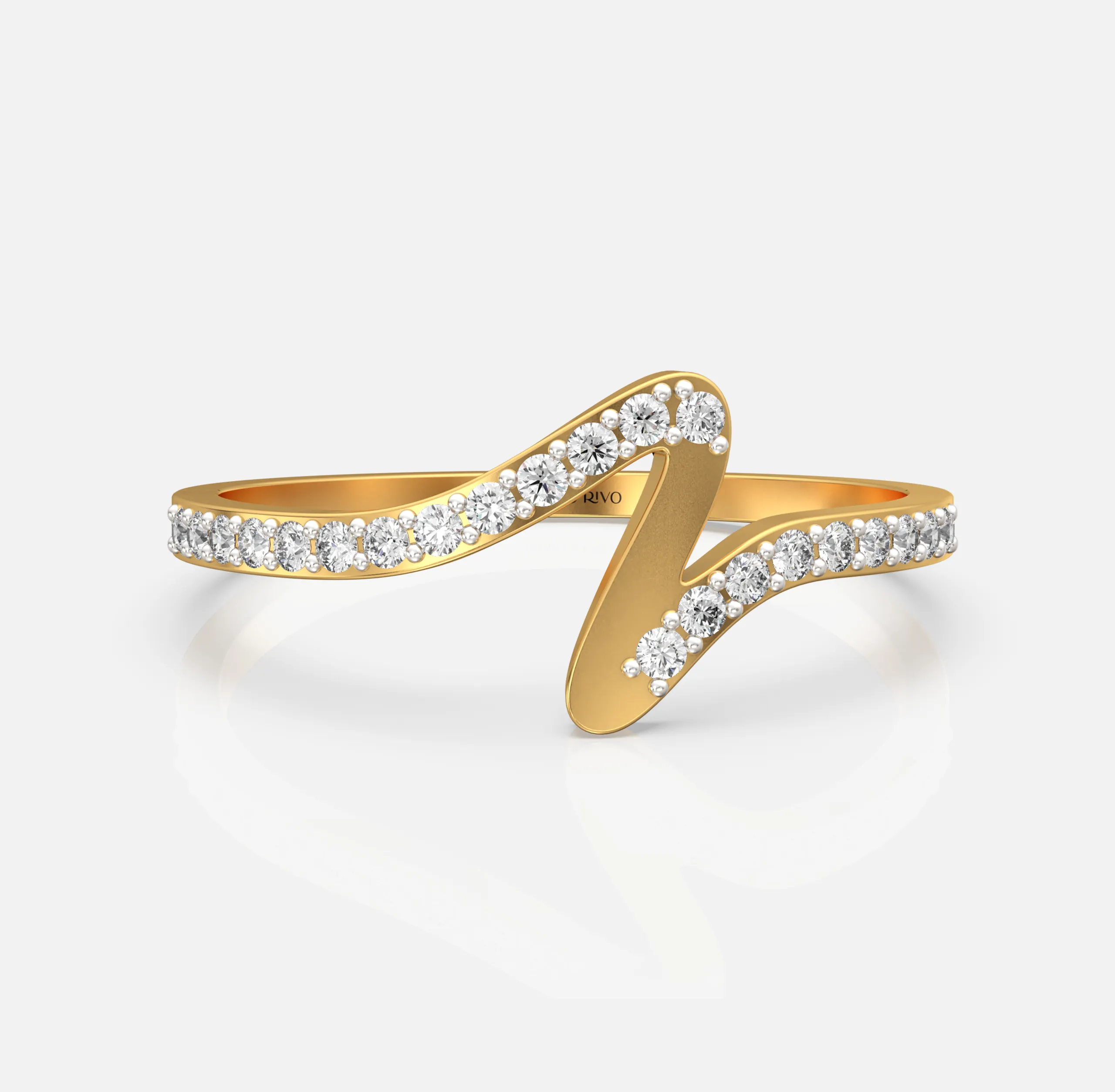 Luxe Twist Diamond Ring