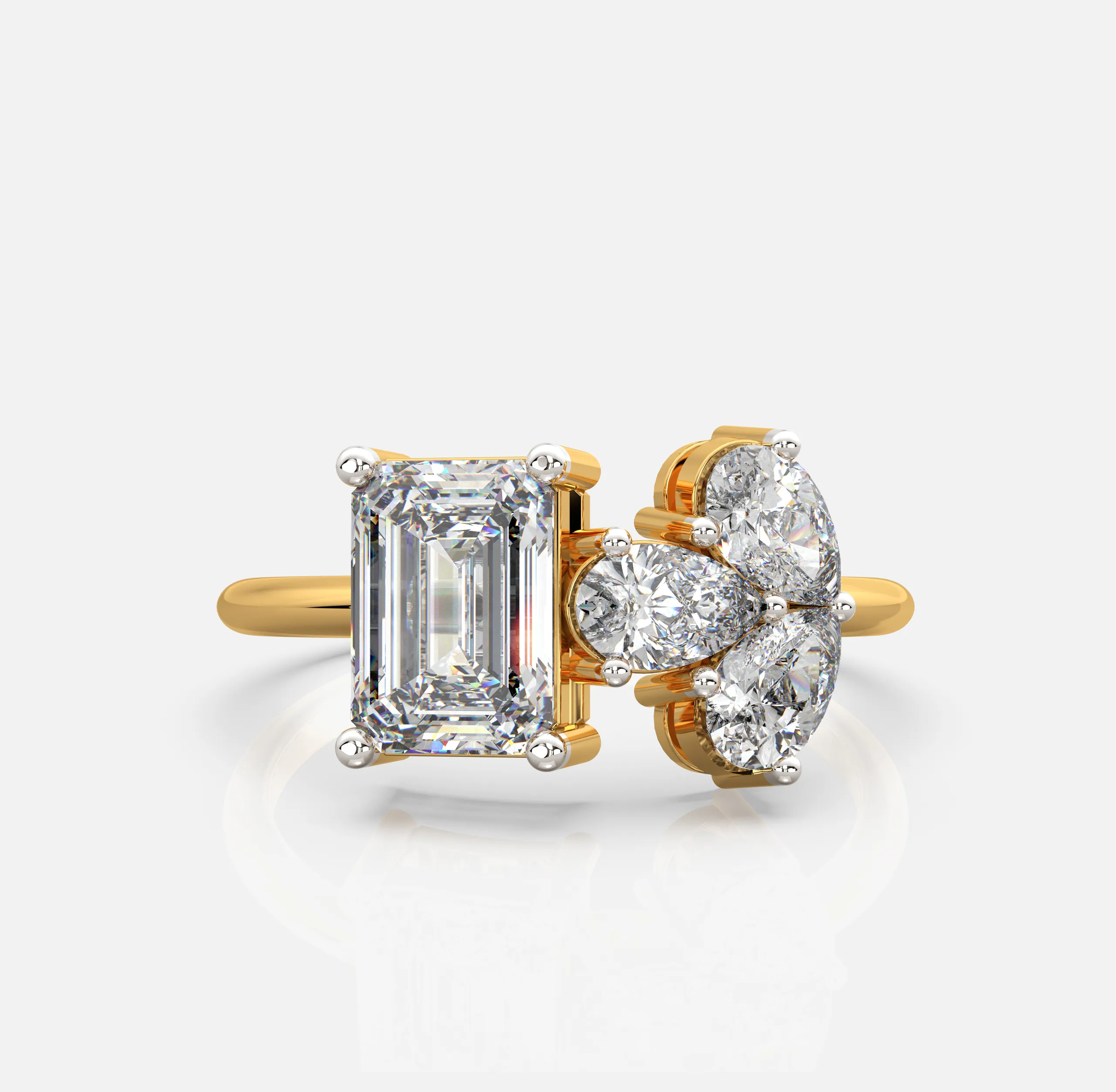 Lunestra Diamond Ring