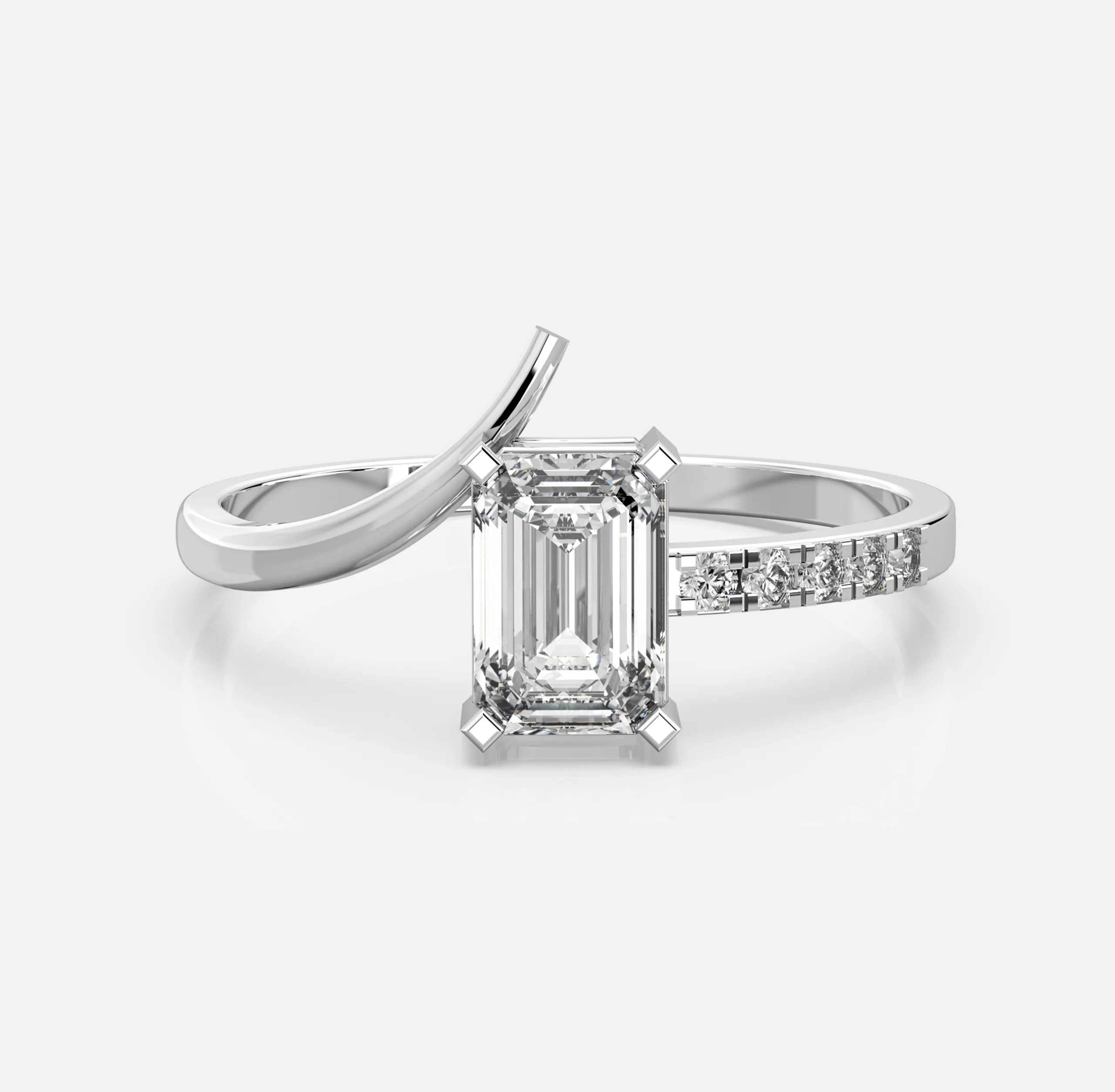Emera Solitaire Grace Ring
